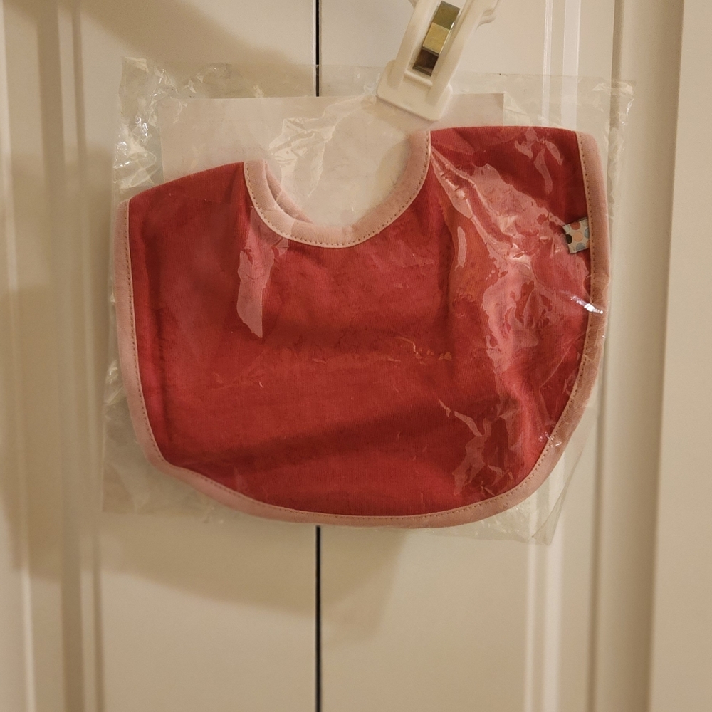 New Babysoy Baby Bib